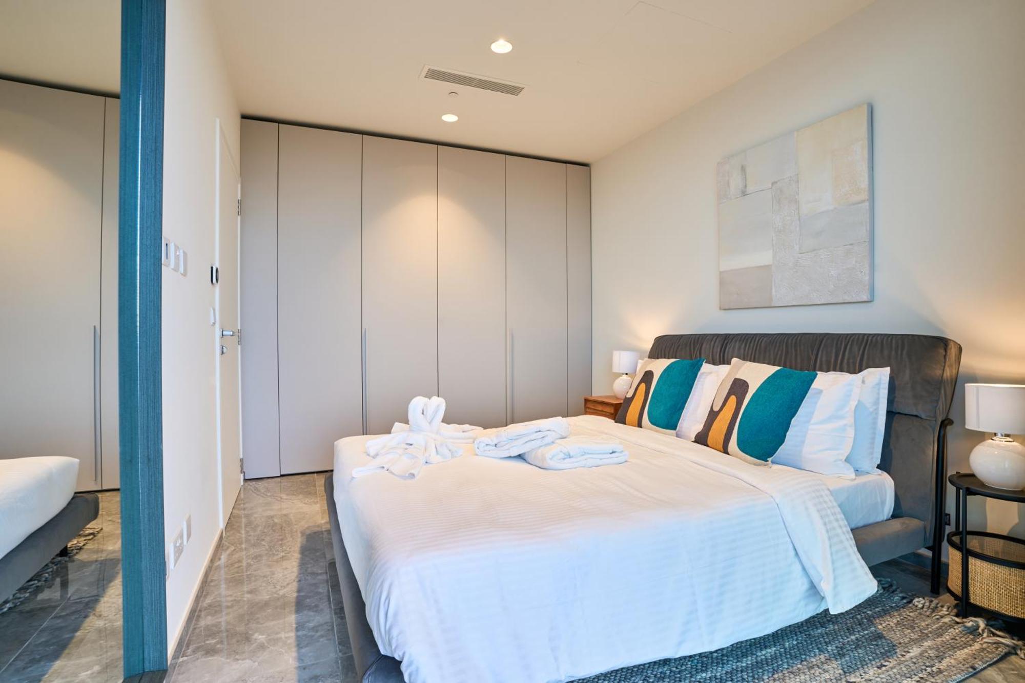 Stunning Seaview Mercury Tower - Luxurious Twin Units * Saint Julian's