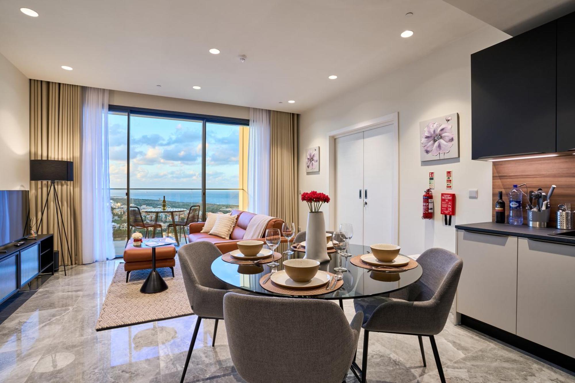 Apartment Stunning Seaview Mercury Tower - Luxurious Twin Units
